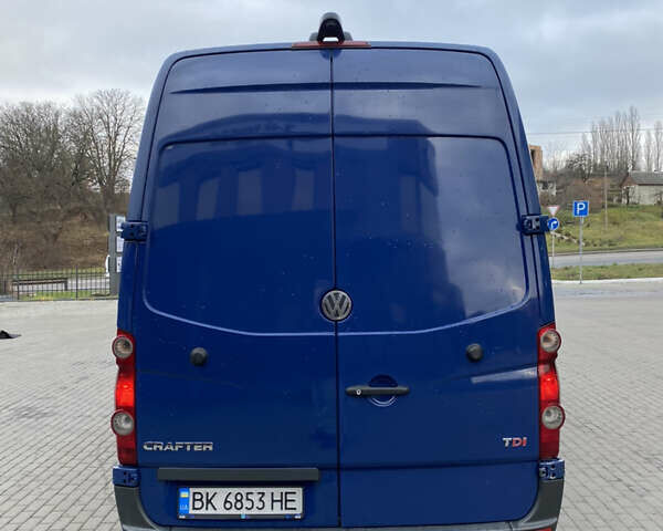 Синій Фольксваген Крафтєр, об'ємом двигуна 2 л та пробігом 260 тис. км за 16500 $, фото 3 на Automoto.ua