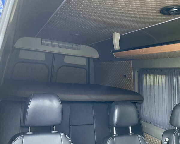 Синій Фольксваген Крафтєр, об'ємом двигуна 2 л та пробігом 260 тис. км за 16500 $, фото 30 на Automoto.ua