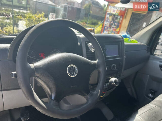Зеленый Фольксваген Крафтер, объемом двигателя 2.46 л и пробегом 870 тыс. км за 9000 $, фото 6 на Automoto.ua