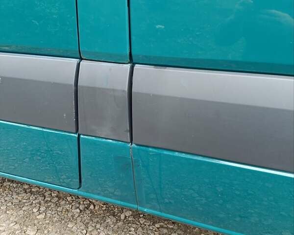 Зеленый Фольксваген Крафтер, объемом двигателя 1.97 л и пробегом 491 тыс. км за 11900 $, фото 10 на Automoto.ua