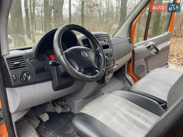 Помаранчевий Фольксваген Крафтєр, об'ємом двигуна 1.97 л та пробігом 288 тис. км за 14600 $, фото 16 на Automoto.ua