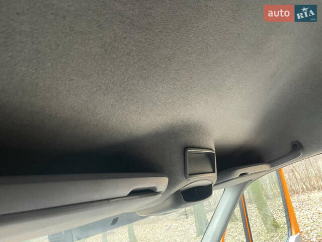 Помаранчевий Фольксваген Крафтєр, об'ємом двигуна 1.97 л та пробігом 288 тис. км за 14600 $, фото 22 на Automoto.ua