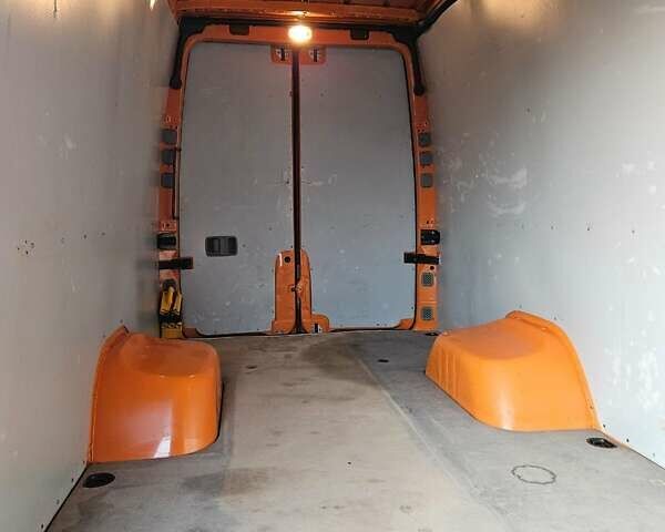 Оранжевый Фольксваген Крафтер, объемом двигателя 2 л и пробегом 141 тыс. км за 20999 $, фото 11 на Automoto.ua