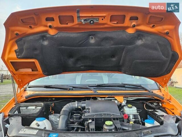 Оранжевый Фольксваген Крафтер, объемом двигателя 2 л и пробегом 141 тыс. км за 20999 $, фото 30 на Automoto.ua