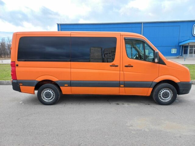 Оранжевый Фольксваген Крафтер, объемом двигателя 2 л и пробегом 394 тыс. км за 15952 $, фото 3 на Automoto.ua