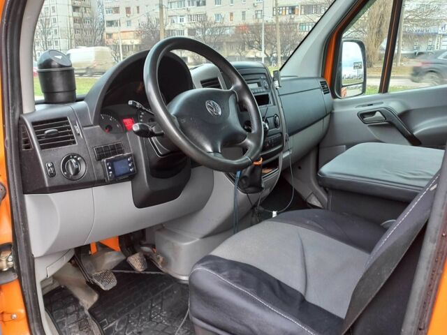 Оранжевый Фольксваген Крафтер, объемом двигателя 2 л и пробегом 394 тыс. км за 15952 $, фото 9 на Automoto.ua