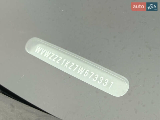 Серый Фольксваген Кросс Гольф, объемом двигателя 1.6 л и пробегом 182 тыс. км за 6500 $, фото 100 на Automoto.ua