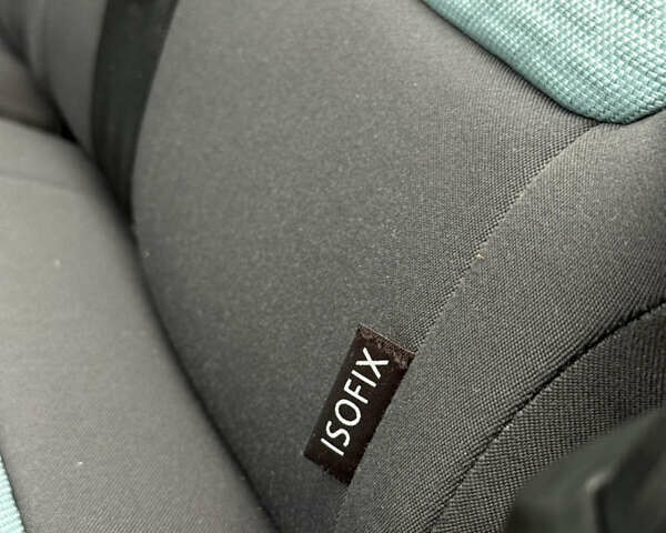 Серый Фольксваген Кросс Гольф, объемом двигателя 1.6 л и пробегом 182 тыс. км за 6500 $, фото 64 на Automoto.ua