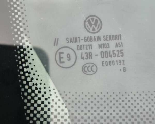 Черный Фольксваген Кросс Поло, объемом двигателя 1.4 л и пробегом 119 тыс. км за 6500 $, фото 15 на Automoto.ua