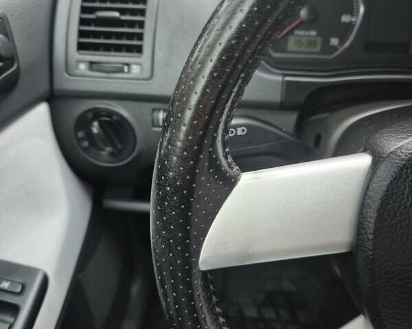 Черный Фольксваген Кросс Поло, объемом двигателя 1.4 л и пробегом 119 тыс. км за 6800 $, фото 22 на Automoto.ua