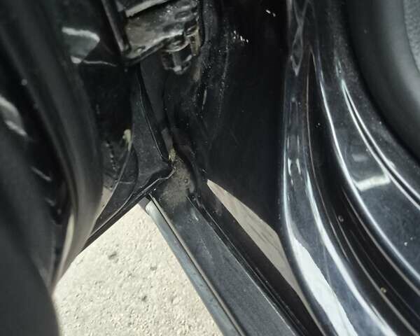 Черный Фольксваген Кросс Поло, объемом двигателя 1.4 л и пробегом 119 тыс. км за 6800 $, фото 42 на Automoto.ua