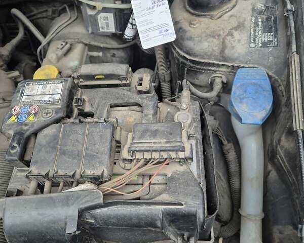 Черный Фольксваген Кросс Поло, объемом двигателя 1.4 л и пробегом 119 тыс. км за 6500 $, фото 58 на Automoto.ua