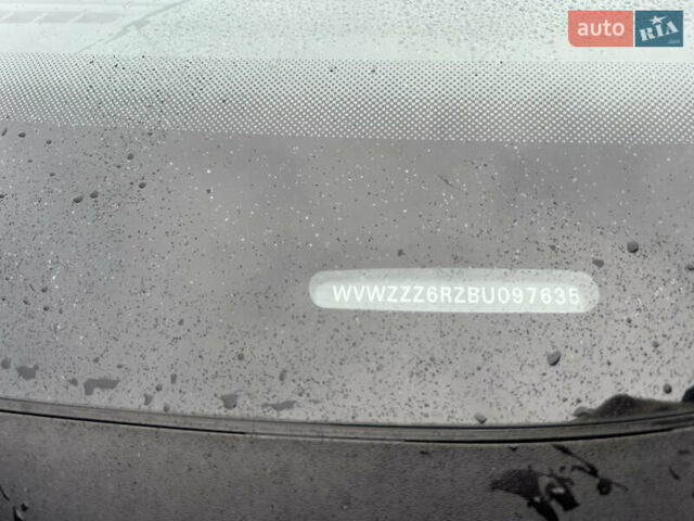 Черный Фольксваген Кросс Поло, объемом двигателя 1.2 л и пробегом 135 тыс. км за 10300 $, фото 21 на Automoto.ua