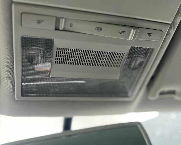 Черный Фольксваген Кросс Поло, объемом двигателя 1.2 л и пробегом 135 тыс. км за 10300 $, фото 49 на Automoto.ua