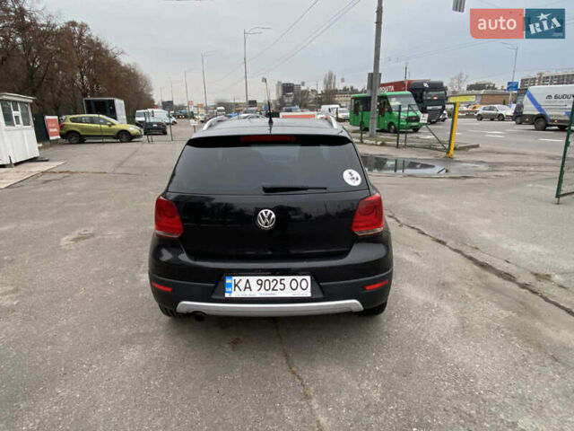 Черный Фольксваген Кросс Поло, объемом двигателя 1.6 л и пробегом 192 тыс. км за 8800 $, фото 4 на Automoto.ua