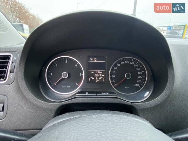 Черный Фольксваген Кросс Поло, объемом двигателя 1.6 л и пробегом 192 тыс. км за 8800 $, фото 11 на Automoto.ua