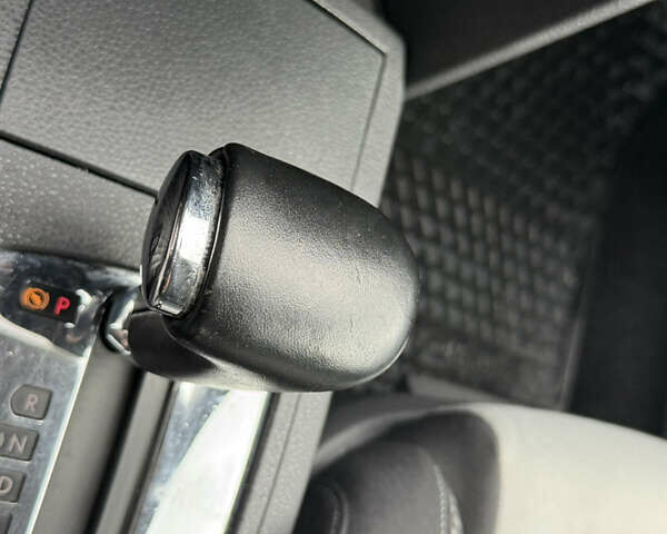 Серый Фольксваген Кросс Поло, объемом двигателя 1.4 л и пробегом 180 тыс. км за 6700 $, фото 24 на Automoto.ua