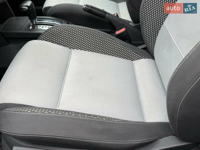 Серый Фольксваген Кросс Поло, объемом двигателя 1.4 л и пробегом 180 тыс. км за 6700 $, фото 19 на Automoto.ua