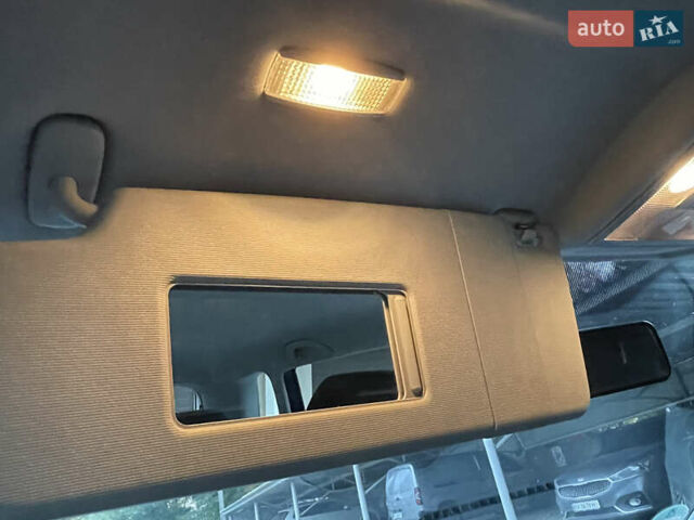 Синий Фольксваген Кросс Поло, объемом двигателя 1.4 л и пробегом 214 тыс. км за 5799 $, фото 33 на Automoto.ua