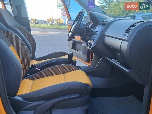 Оранжевый Фольксваген Кросс Поло, объемом двигателя 1.4 л и пробегом 238 тыс. км за 4900 $, фото 32 на Automoto.ua