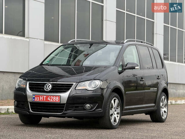 Черный Фольксваген Кросс Туран, объемом двигателя 0 л и пробегом 219 тыс. км за 8500 $, фото 21 на Automoto.ua