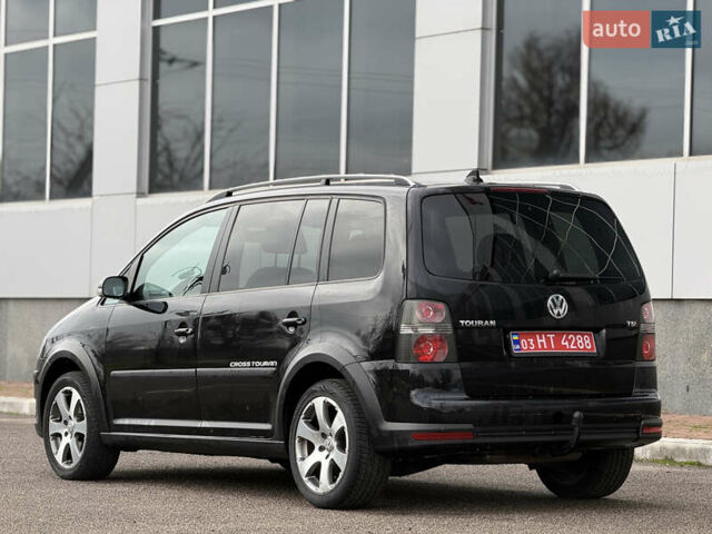 Черный Фольксваген Кросс Туран, объемом двигателя 0 л и пробегом 219 тыс. км за 8500 $, фото 15 на Automoto.ua