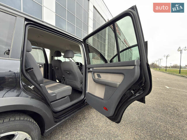 Черный Фольксваген Кросс Туран, объемом двигателя 0 л и пробегом 219 тыс. км за 8500 $, фото 94 на Automoto.ua