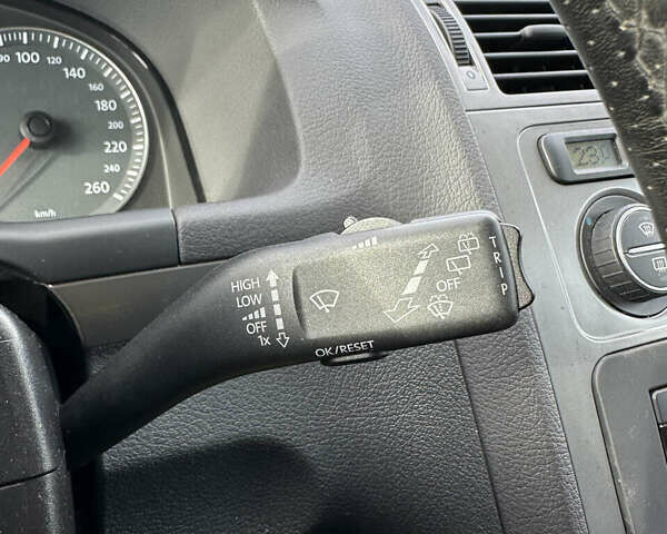 Фольксваген Кросс Туран 2009 в Буче на Automoto.ua Черный Фольксваген Кросс Туран, объемом двигателя 1.9 л и пробегом 232 тыс. км за 9999 $, фото 33 на Automoto.ua