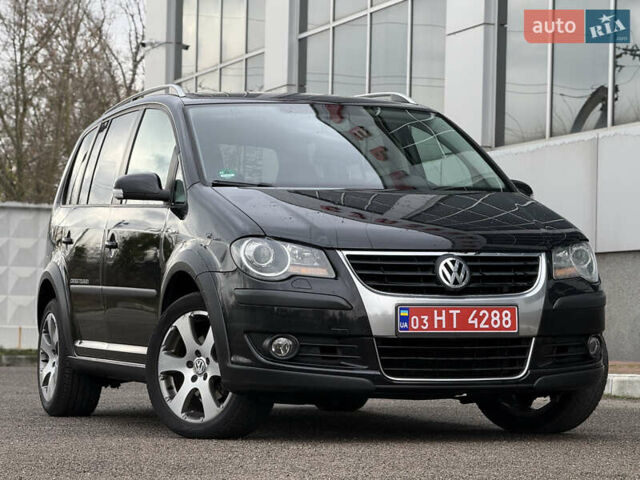 Черный Фольксваген Кросс Туран, объемом двигателя 0 л и пробегом 219 тыс. км за 8500 $, фото 33 на Automoto.ua
