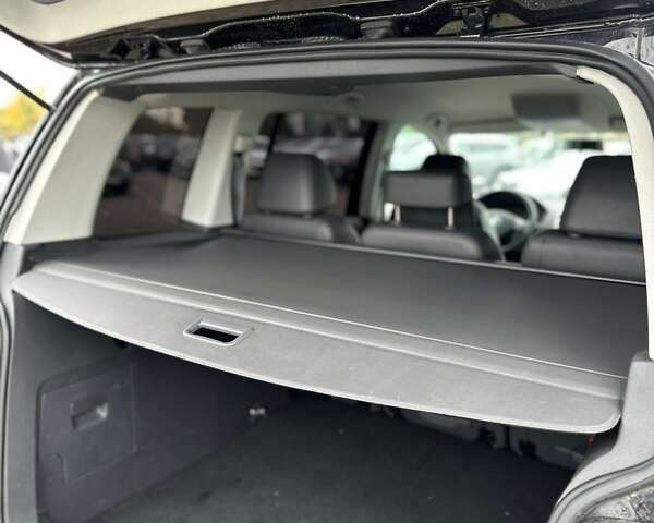 Черный Фольксваген Кросс Туран, объемом двигателя 1.9 л и пробегом 232 тыс. км за 9500 $, фото 13 на Automoto.ua