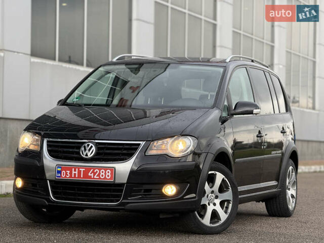 Черный Фольксваген Кросс Туран, объемом двигателя 0 л и пробегом 219 тыс. км за 8500 $, фото 9 на Automoto.ua