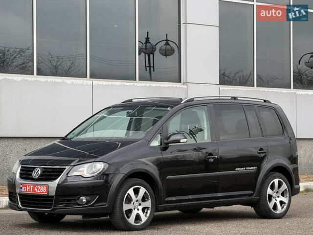 Черный Фольксваген Кросс Туран, объемом двигателя 0 л и пробегом 219 тыс. км за 8500 $, фото 19 на Automoto.ua