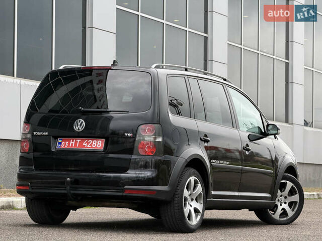 Черный Фольксваген Кросс Туран, объемом двигателя 0 л и пробегом 219 тыс. км за 8500 $, фото 37 на Automoto.ua