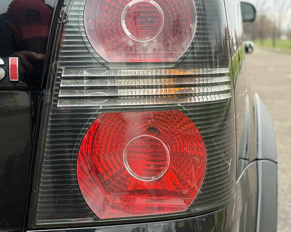 Черный Фольксваген Кросс Туран, объемом двигателя 0 л и пробегом 219 тыс. км за 8500 $, фото 48 на Automoto.ua