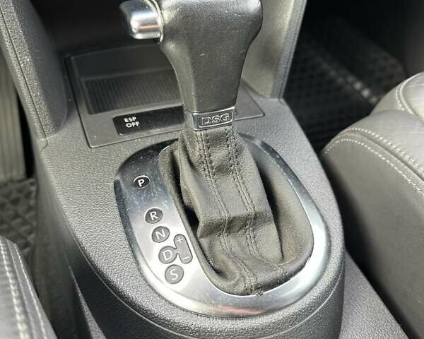 Черный Фольксваген Кросс Туран, объемом двигателя 1.9 л и пробегом 232 тыс. км за 9500 $, фото 20 на Automoto.ua