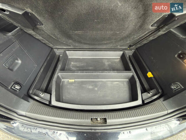 Черный Фольксваген Кросс Туран, объемом двигателя 0 л и пробегом 219 тыс. км за 8500 $, фото 69 на Automoto.ua