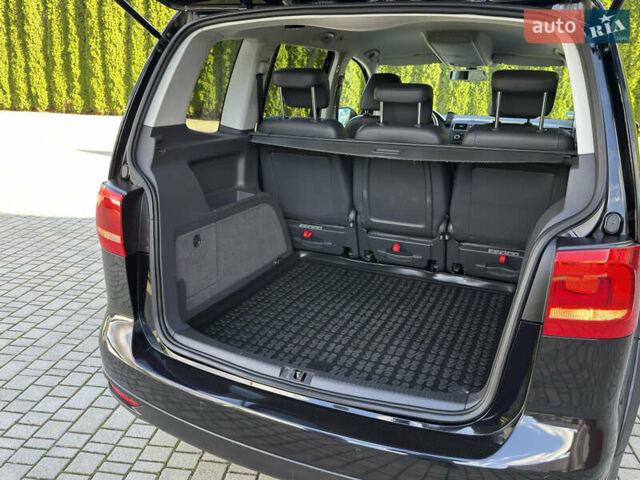 Черный Фольксваген Кросс Туран, объемом двигателя 2 л и пробегом 260 тыс. км за 12700 $, фото 36 на Automoto.ua