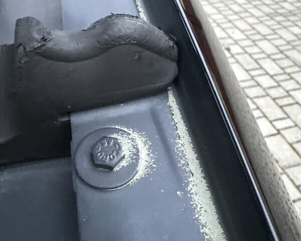 Черный Фольксваген Кросс Туран, объемом двигателя 2 л и пробегом 255 тыс. км за 12499 $, фото 89 на Automoto.ua