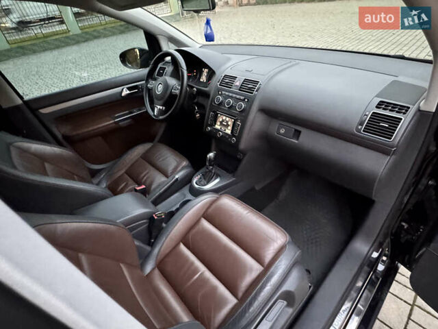 Черный Фольксваген Кросс Туран, объемом двигателя 2 л и пробегом 255 тыс. км за 12499 $, фото 43 на Automoto.ua