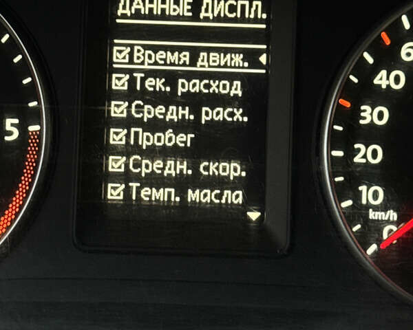 Черный Фольксваген Кросс Туран, объемом двигателя 2 л и пробегом 255 тыс. км за 12499 $, фото 106 на Automoto.ua