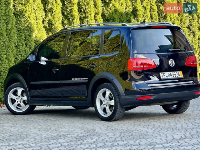 Черный Фольксваген Кросс Туран, объемом двигателя 2 л и пробегом 255 тыс. км за 12499 $, фото 14 на Automoto.ua