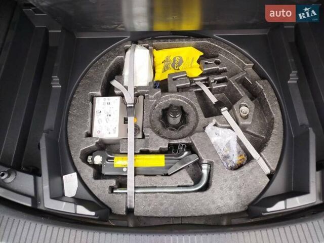 Фольксваген Кросс Туран, об'ємом двигуна 1.4 л та пробігом 210 тис. км за 9500 $, фото 15 на Automoto.ua