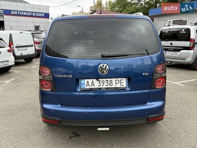 Синий Фольксваген Кросс Туран, объемом двигателя 1.4 л и пробегом 324 тыс. км за 5500 $, фото 3 на Automoto.ua