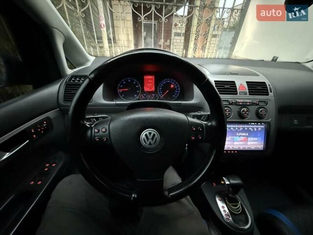 Синий Фольксваген Кросс Туран, объемом двигателя 1.4 л и пробегом 324 тыс. км за 5500 $, фото 13 на Automoto.ua