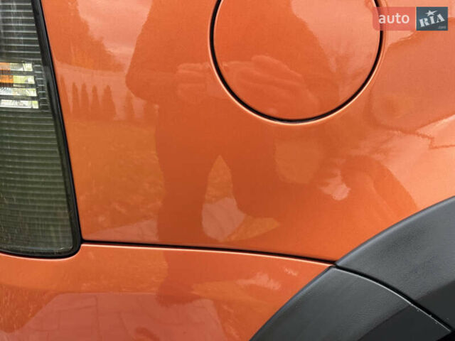 Оранжевый Фольксваген Кросс Туран, объемом двигателя 1.4 л и пробегом 232 тыс. км за 8300 $, фото 49 на Automoto.ua