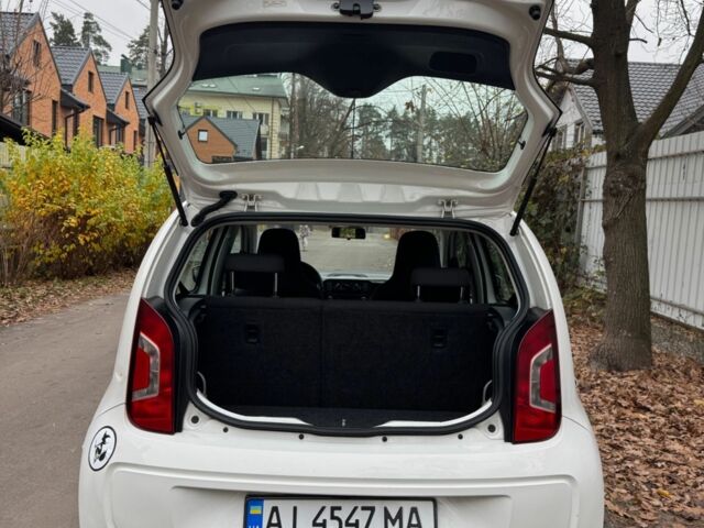 Белый Фольксваген Другая, объемом двигателя 1 л и пробегом 166 тыс. км за 6511 $, фото 4 на Automoto.ua