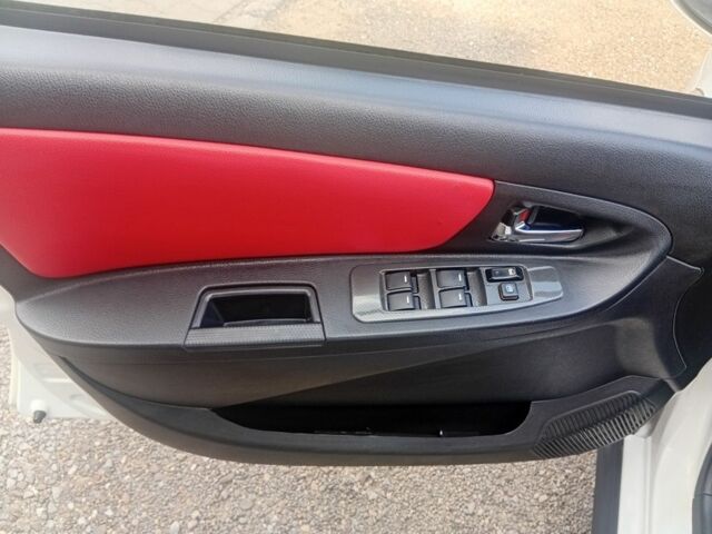 Белый Фольксваген Другая, объемом двигателя 1.5 л и пробегом 56 тыс. км за 5000 $, фото 8 на Automoto.ua