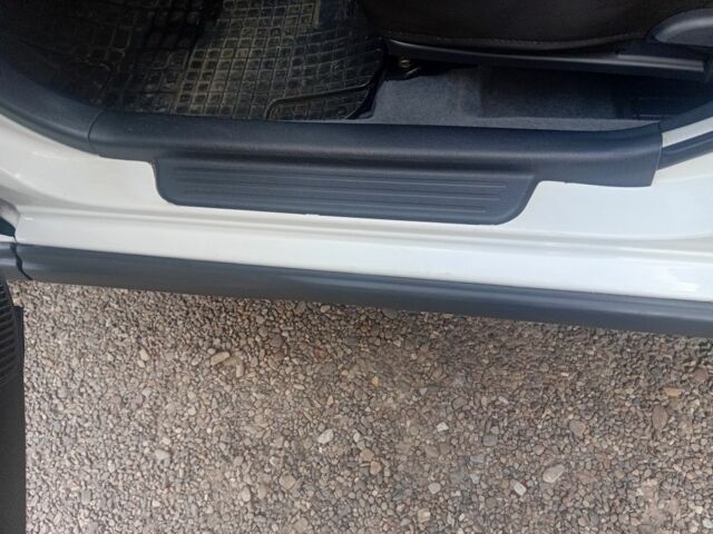 Белый Фольксваген Другая, объемом двигателя 1.5 л и пробегом 56 тыс. км за 5000 $, фото 12 на Automoto.ua