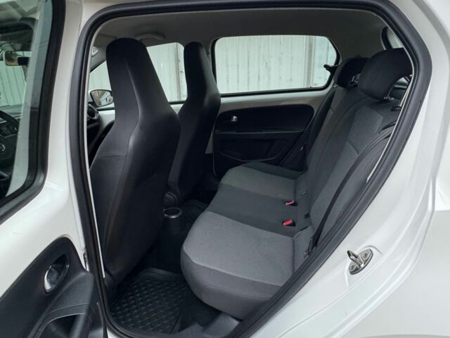 Белый Фольксваген Другая, объемом двигателя 1 л и пробегом 166 тыс. км за 6511 $, фото 6 на Automoto.ua