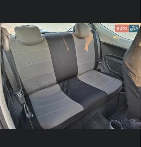 Белый Фольксваген Другая, объемом двигателя 1 л и пробегом 300 тыс. км за 4100 $, фото 5 на Automoto.ua